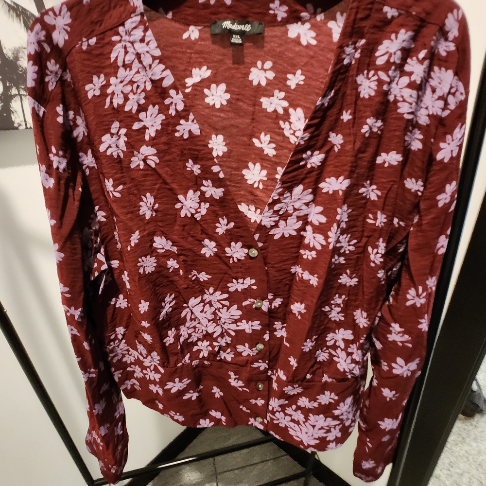 Madewell Burgundy Top with Lavender Floral Design XXL - Picture 2 of 6